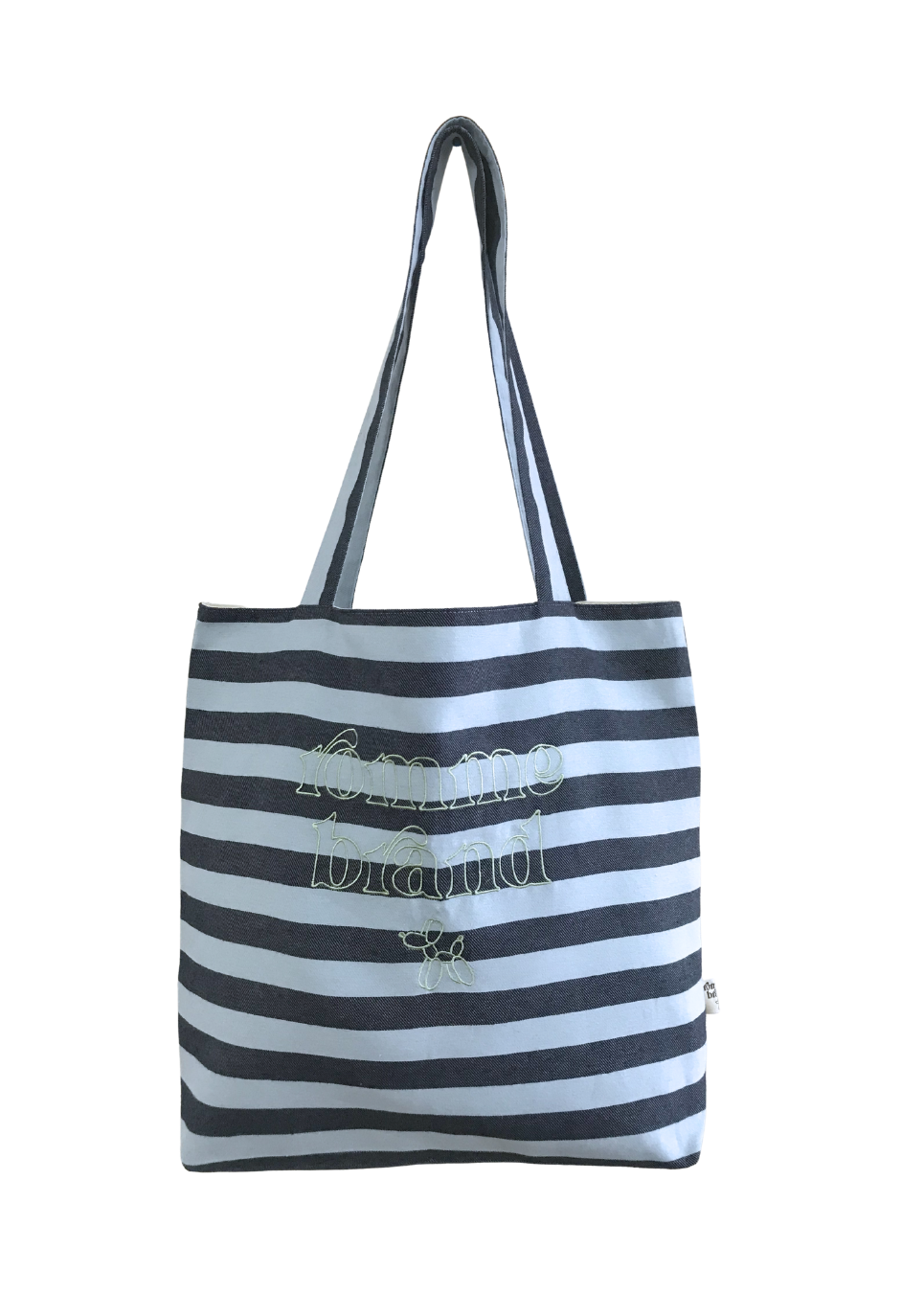 TOTE CON BORDADO